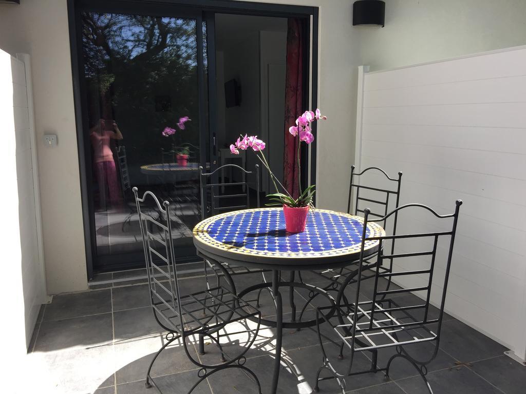 Chambres d'Hôtes Le Mas du Bijou Bleu Puget-sur Argens Exterior foto